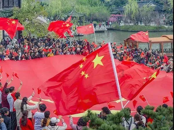 探索无限知识星球 | F上面加一横是什么符号这个是什么符号呢??另外应该怎么打出来呢??谢谢啦专家分享独家见解